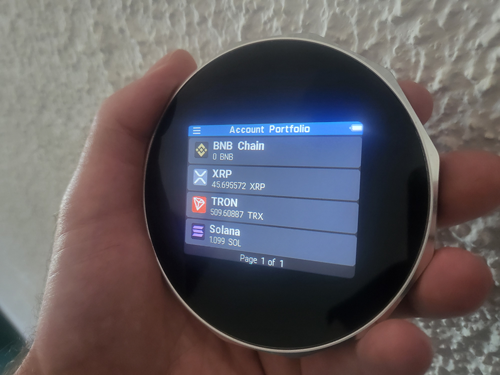 Crypto Wallets shown on SecuX V20 hardware wallet