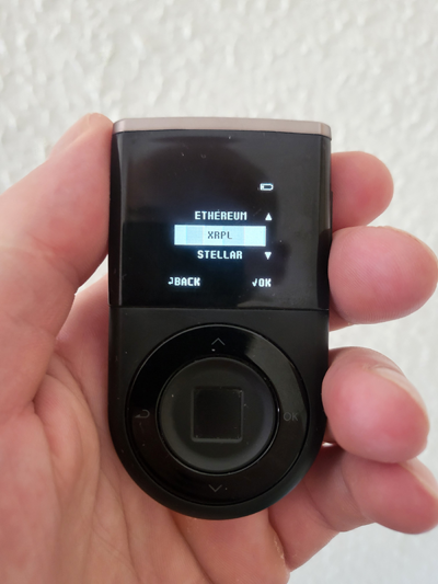 D'CENT displaying XRP app