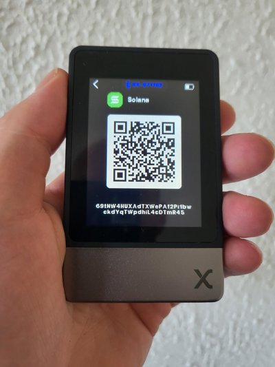 SecuX Neo X hardware wallet displaying Solana app