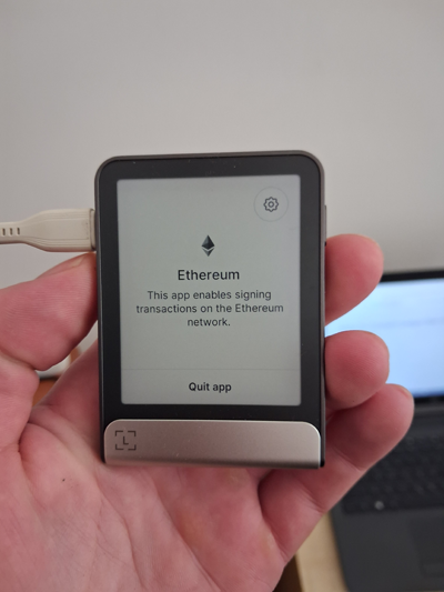 Ledger Flex displaying Ethereum app